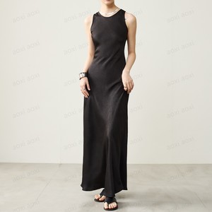 أسترالية ذات علامة تجارية مصممة على الموضة شركة مصنعة ملابس غير رسمية فستان نسائي حرير للسيدات أنيق بيع بالجملة طويل زائد فستان حفلة موسيقية - Product Image 2