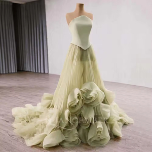 Robe de soirée élégante verte sans bretelles avec fleurs 3D, longueur ras du sol, pour mariage, bal de promo, anti-statique, pour invitées Rsm251011 - Product Image 5