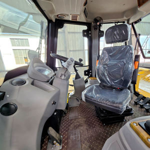 Gratis verzending 4x4 Mini Graafmachine Diesel Tractor met EPA Euro 5 motor voor landbouw en bouw - Product Image 6