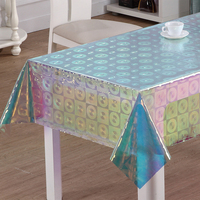 Nappe en vinyle irisé RNPT avec bordure florale ornée, finition arc-en-ciel brillante et surface en PVC pour la salle à manger à domicile