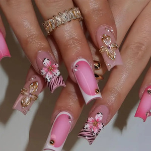 Vente en gros de faux ongles à coller personnalisés, forme ballerine longue, style cercueil, <span class=keywords><strong>French</strong></span> <span class=keywords><strong>manucure</strong></span> à motifs diamant, <span class=keywords><strong>pour</strong></span> femmes - Product Image 1