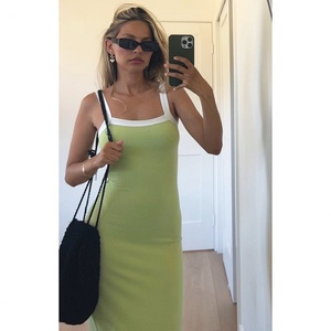 Nuevo Diseño Vestido Midi Maxi sin Mangas con Estampado Floral, Vestido Elegante con Tirantes Tejidos Ecológicos y Color en Patchwork - Product Image 1
