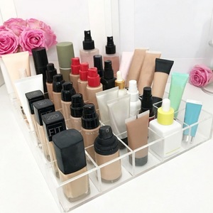 Organizador de Cosméticos de Acrílico Transparente de Lujo Moderno con Divisores Extraíbles para Botellas, Paletas y Accesorios de Cuidado de la Piel - Product Image 1