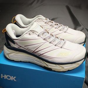 Chaussures de sport pour hommes tendance et luxueuses, avec semelles épaisses, amortissantes et antidérapantes, idéales pour la marche estivale. - Product Image 3