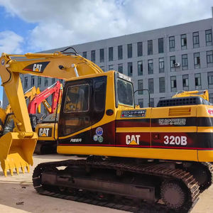 รถขุดตีนตะขาบ Cat 320B และ Cat 320BL มือสอง สำหรับงานพัฒนาเมือง ทำงานได้อย่างมีประสิทธิภาพ ควบคุมและเลี้ยวเลื่อนได้อย่างราบรื่น - Product Image 1