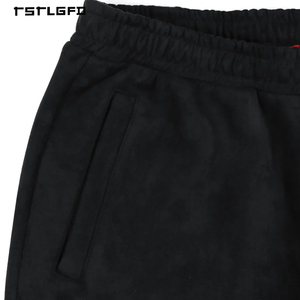 Shorts de survêtement noirs personnalisés pour hommes, brodés, avec taille élastique, poches latérales, en molleton de coton, mi-longs, écologiques et respirants - Product Image 4
