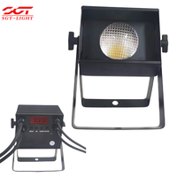 Projecteur LED portable bicolore 60W avec lentille 60 degrés, câbles de signal DMX multicanal et pince pour installation en location