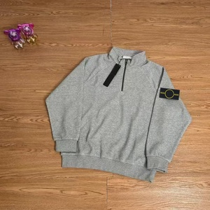 Pull-over en laine 100% vintage, coupe classique, chaud et confortable, style décontracté de luxe pour homme. - Product Image 6