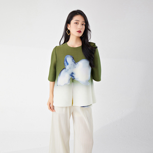 Camisa holgada plisada de talla grande para mujer con degradado tejido de verano Vintage, 100% poliéster, confeccionada, demanda impresa - Product Image 2