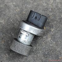 Capteur de vitesse de transmission 83181-20040 pour Toyota Land Cruiser LC80 Lexus LX450 d'origine, utilisé