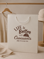 Sacs en papier blanc en gros avec logo personnalisé, sacs en papier d'emballage pour boutique de vêtements