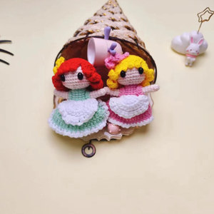 Portachiavi fatto a mano Mini fantasia foresta principessa Amigurumi all'uncinetto con tessuto di cotone personaggio lavorato a maglia - Product Image 6
