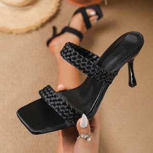 Sandalias de tacón de aguja con doble tira trenzada de satén y punta cuadrada para mujer, calzado de noche con tacón delgado tejido - Product Image 3
