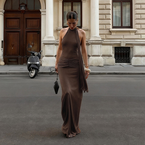 Elegante Vestido de Gala Ceñido de Color Sólido hasta el Suelo con Escote de Hombros Caídos y Espalda Descubierta Sensual con Lazo Largo Atrás Natural y Ecológico - Product Image 3