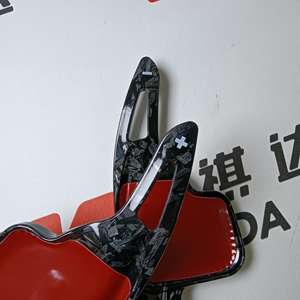 Estensione Leva del Cambio al Volante in Fibra di Carbonio Forgiata per BMW Serie 1 2 3 4 5 6 7 X1 X3 X4 X5 Nero Lucido - Product Image 3