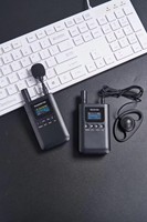 Penerima Audio Pemandu Wisata 7510R, Frekuensi 2.4GHz Seluruh Dunia, Jangkauan Audio Stabil 200m, 999 Saluran yang Dapat Disetel, Warna Casing Kustom