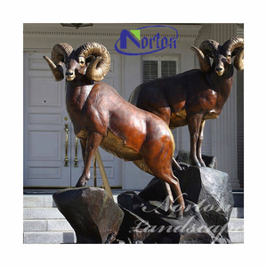 รูปปั้นแกะทองแดงรูปปั้นยืนสำหรับสวนรูปปั้นแกะทองแดงทองแดงขนาดชีวิตกลางแจ้ง - Product Image 1