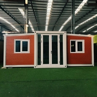 Maisons conteneurs préfabriquées extensibles en duplex, 3 chambres, 2 salles de bain, 40 pieds, hébergement modulaire moderne de luxe pour hôtels et villas