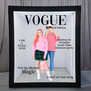 Cabina de fotos de revista personalizada de tamaño natural con luz de relleno de Led, caja de moda Vogue, envío gratuito de fábrica en 48 horas - Product Image 2