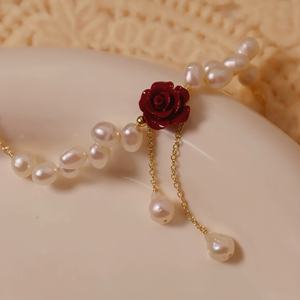 Collier de luxe haut de gamme en perles d'eau douce naturelles avec chaîne de clavicule, nouveau design de niche en cinabre rouge rose - Product Image 3