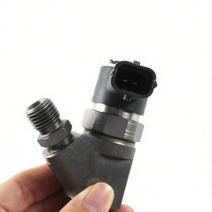 หัวฉีดรถขุด SK135SR SK130-8 SK140-8 SK140SR รุ่น D04FR เครื่องยนต์ดีเซล หัวฉีด 32G6100010 VA32G6100010 0445120126 - Product Image 5