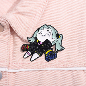Chica de dibujos animados juego de rol esmalte Pin juego creativo personaje Metal broche solapa mochila ropa insignia - Product Image 2