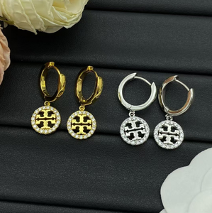 Boucles d'oreilles de luxe en acier inoxydable, serties de zircon, bijoux haut de gamme, hypoallergéniques, vente en gros - Product Image 5