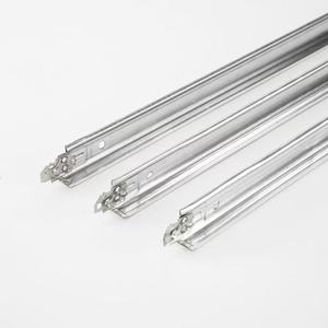 Accesorios Modernos de Acero Galvanizado T24 para Sistema de Rieles de Techo en T, para Decoración de Techos de Hoteles - Product Image 3