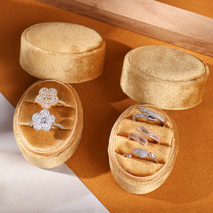 Boîte à bagues en velours de haute qualité Taimy, 2 emplacements, hexagonale, verte, pour fiançailles, vente en gros, mini boîte à bijoux, fermeture à boucle - Product Image 3