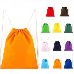 Borsa sportiva personalizzata in tela di cotone tinta unita con coulisse borsa da viaggio mini borse da scuola zaino articoli promozionali con logo - Product Image 1