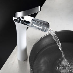 Grifo Mezclador de Lavabo de Cascada de Agua Fría y Caliente con un Solo Mango Cromado para Baño, Marca Kaiping <span class=keywords><strong>Aida</strong></span> - Product Image 3