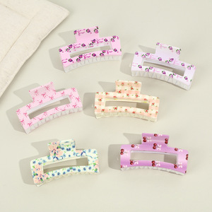PS Plastic Hollow Rectangle Heart Print <b>Hair</b> Claw Clips Sweet Bow Pattern Non Slip <b>Hair</b> Grab Clips Elegant <b>Hair</b> <b>Accessories</b> For - Product Image 3