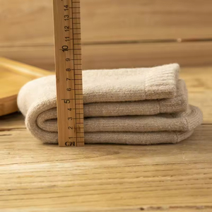 Custom <b>Wool</b> <b>Socks</b> Men Merino <b>Wool</b> <b>Socks</b> Thick Thermal <b>Socks</b> Winter Hiking <b>Socks</b> Crew <b>Socks</b> with Custom Logo Wholesale <b>Wool</b> <b>Socks</b> - Product Image 4