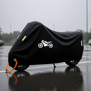 Funda impermeable negra para motocicleta con tiras reflectantes y logotipo impreso, diseñada específicamente para proteger motocicletas - Product Image 3