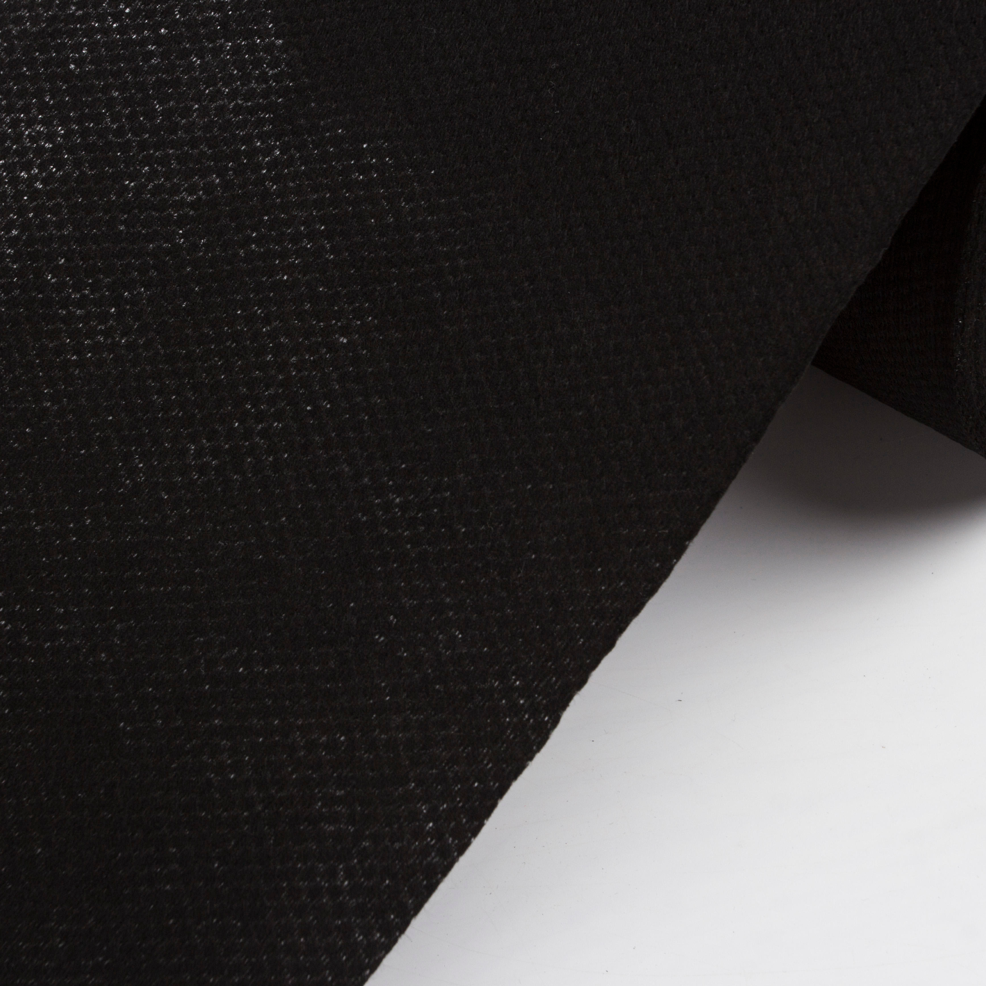 Black Bamboo Charcoal Fiber Spunlace Nonwoven Fabric Lightweight Disposable Facial Cleansing Pull Antibacterial
