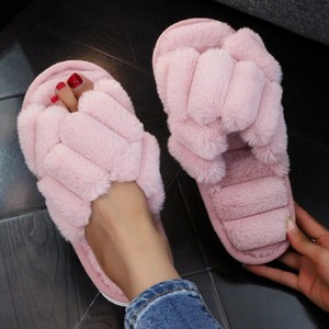 2026 Winter Indoor Fuzzy Cross Strap <b>Slippers</b> for Women with <b>Memory</b> <b>Foam</b> Cushion Non-Slip Sole Wholesale OEM Available - Product Image 3