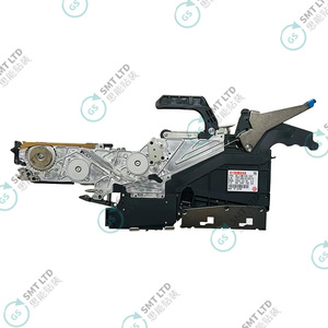 เครื่องวางชิ้นส่วน Yamaha รุ่น KLJ-MC100-00A พร้อมตัวป้อนขนาด 8 มม. รุ่น ZS - Product Image 2