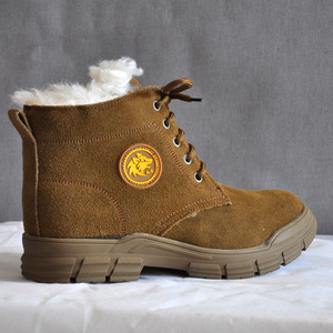 รองเท้าบูทหิมะฤดูหนาว WYZG สำหรับผู้ชายและผู้หญิง บุขนแกะอุ่น รองเท้าเดินป่าหนังวัว ส้นกลาง รองเท้าปีนเขา เดินป่ากลางแจ้ง - Product Image 2