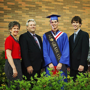 Fascia da laurea glitterata Classe 2026, Fascia da spalla per cerimonia, Cintura da laureato in tessuto glitterato per festa di laurea - Product Image 2