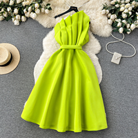 HANOU vente en gros de luxe robe bustier tridimensionnelle à bord pétale femme robe de soirée rétro élégante grande balançoire personnalisable