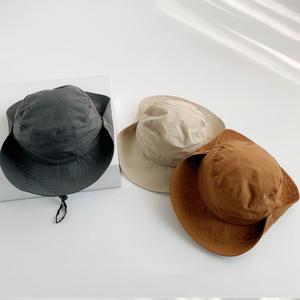 2025 enfants casquettes de <span class=keywords><strong>soleil</strong></span> 52-54 écoliers voyage <span class=keywords><strong>Camping</strong></span> randonnée activités de plein air solide cordon seau casquette chapeau pour garçons filles - Product Image 1