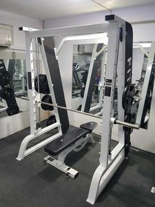 Machine <span class=keywords><strong>Smith</strong></span> Commerciale Professionnelle 290 kg, Rack de Squat Robuste avec Roulements Linéaires pour l'Entraînement Musculaire en Salle de Sport - Product Image 6