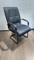 Chaise de Direction Ergonomique Moderne en Cuir PU pour Bureau et Domicile, Design Convertible, Personnalisable pour la Formation du Personnel