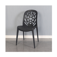 Silla de Comedor Apilable Simple y Moderna, Silla de Plástico Negra con Patrón Hueco para Restaurante Comercial