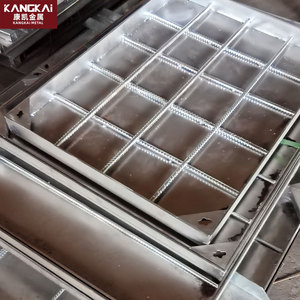 Sistema di drenaggio lineare in acciaio zincato resistente alla corrosione ad alta resistenza per canali moderni scarichi per uso esterno Hotel eco-friendly 5 - Product Image 4