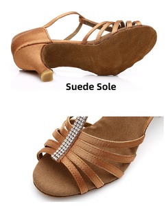 Scarpe da Ballo Latino da Donna con Tacco 7cm, per Salsa, Tango e Feste, con Paillettes e Suola in Camoscio - Product Image 4