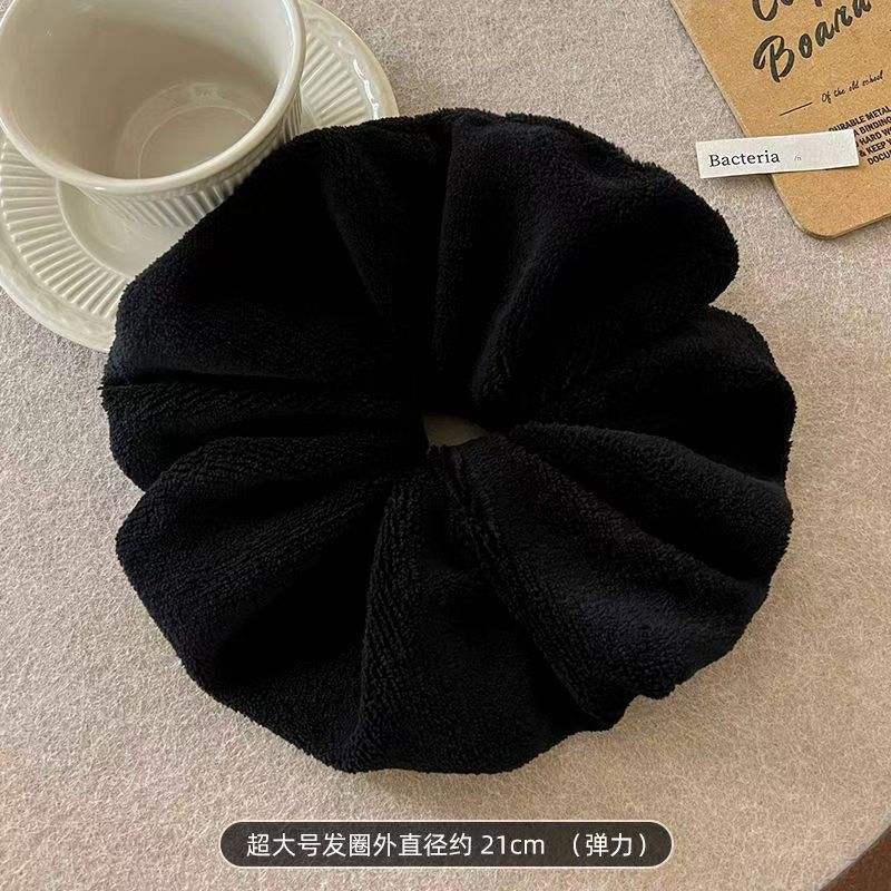 Scrunchie de pelo negro