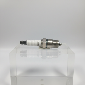 หัวเทียน<span class=keywords><strong>ราคา</strong></span>ถูก Champion รุ่น BL15Y หัวเทียนเครื่องยนต์ Bl15y ขายส่งสำหรับเครื่องจักรทำสวน เครื่องจักรกลการเกษตร - Product Image 3