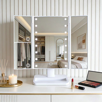 Miroir de maquillage LED pliable à trois côtés rotatif 1X/2X/3X avec base de rangement, miroir de bureau éclairant