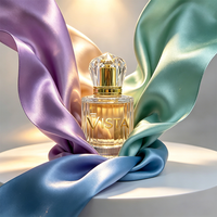 Flacon pulvérisateur carré en verre de luxe 50 ml avec design personnalisé, marquage à chaud et impression sérigraphique, pompe pulvérisatrice, type de scellage VISTA Brand